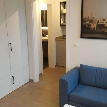 Frisch Renoviertes Appartement Mönchengladbach Exterior foto