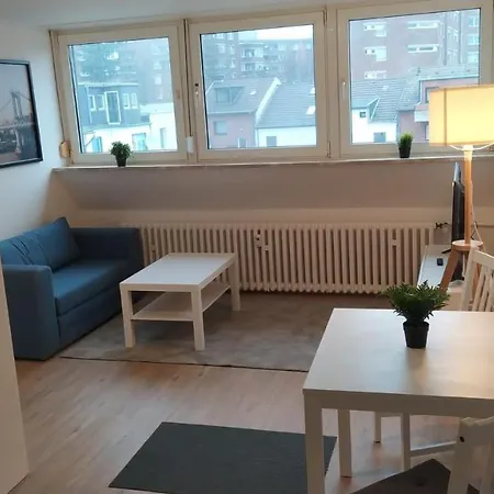 Frisch Renoviertes Appartement Mönchengladbach Exterior foto
